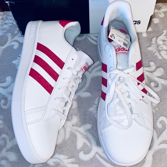 ADIDAS GRAND COURT BIG KIDS SHOES - Picture 2 of 6